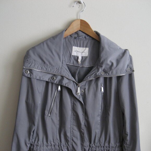 BCBGeneration Anorak Windbreaker Jacket, Silver Gray, Size Medium - Picture 5 of 10